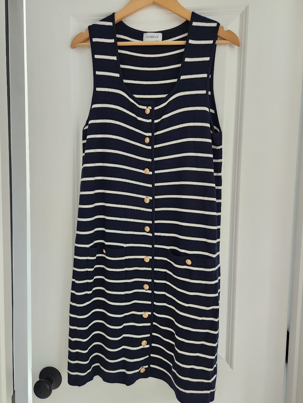 Evereve Striped Navy And White Sleeveless Heavy Knit Button Up Dress